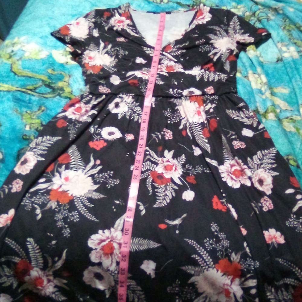 Ouges Black Floral Wrap Dress Size L. - image 8